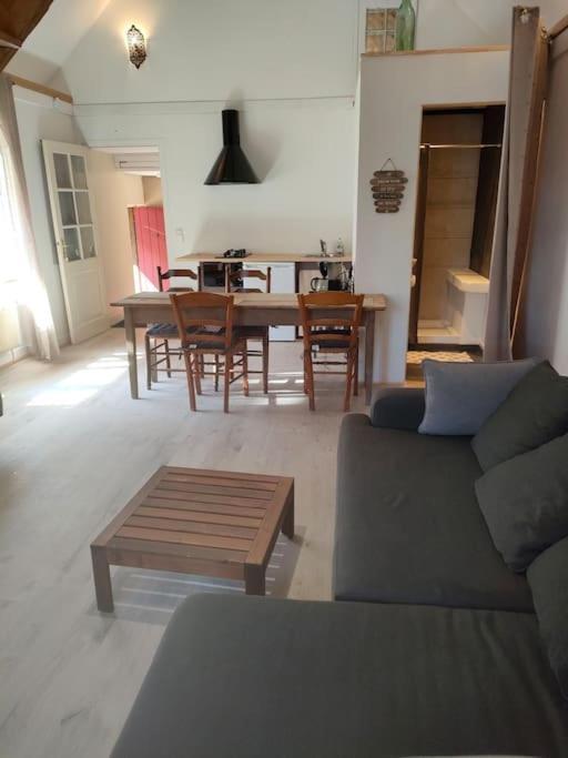 Villa Le Ptit Loft à Brechamps Extérieur photo